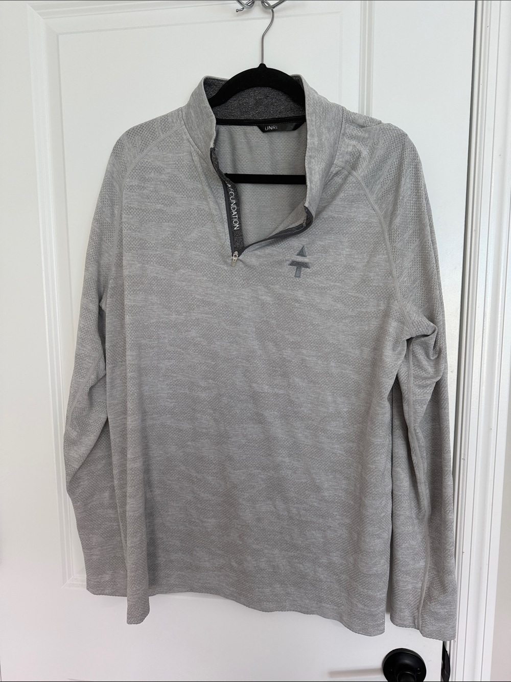 UNRL Light Gray Quarter-Zip Men's Sweater